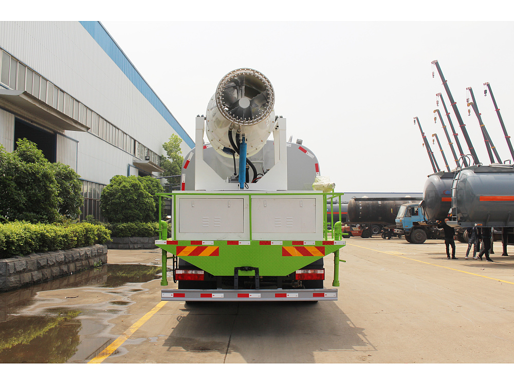 國六東風(fēng)多利卡D9 10方抑塵車