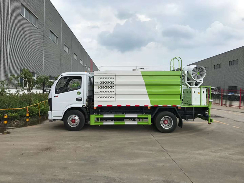 國六東風(fēng)小多利卡5方藍(lán)牌多功能抑塵車