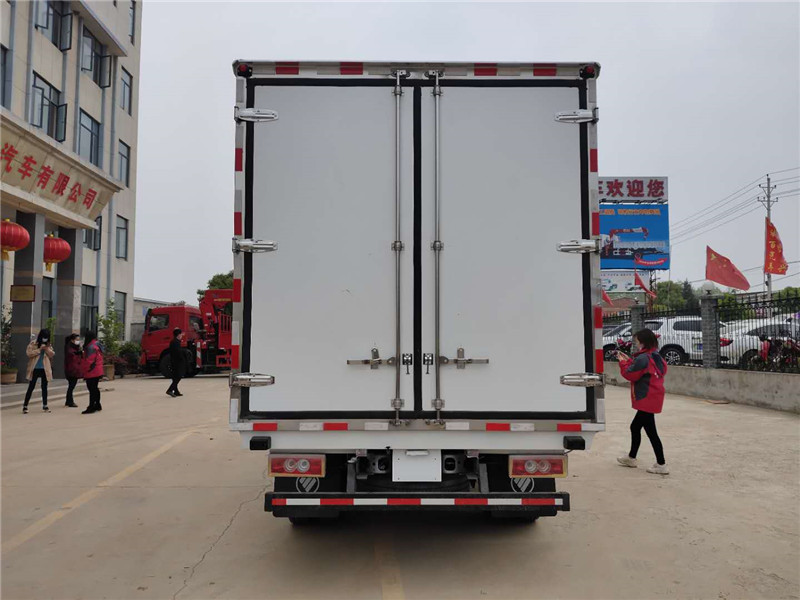 國六 福田歐馬可康明斯130馬力