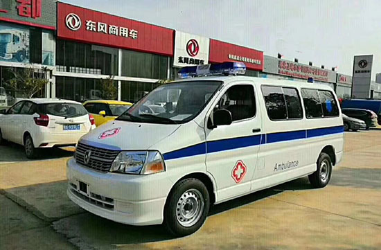 國六金杯新快運(yùn)救護(hù)車